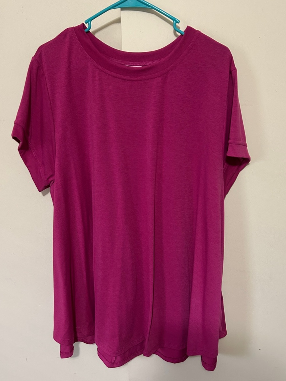 LuLaRoe Fuchsia Short Sleeve Top